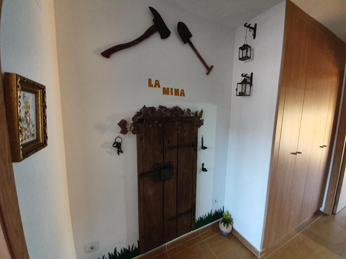 Casas Colorín Colorado Villa Vilanova de la Reina Exterior foto